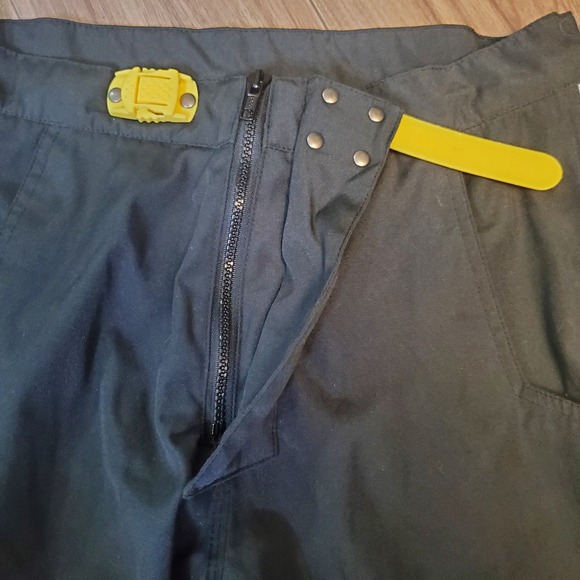 Fox Racing MTB Riding Shorts Sz 32 Ranger Style Ratcheting Waist Cargo Pockets - Picture 7 of 16